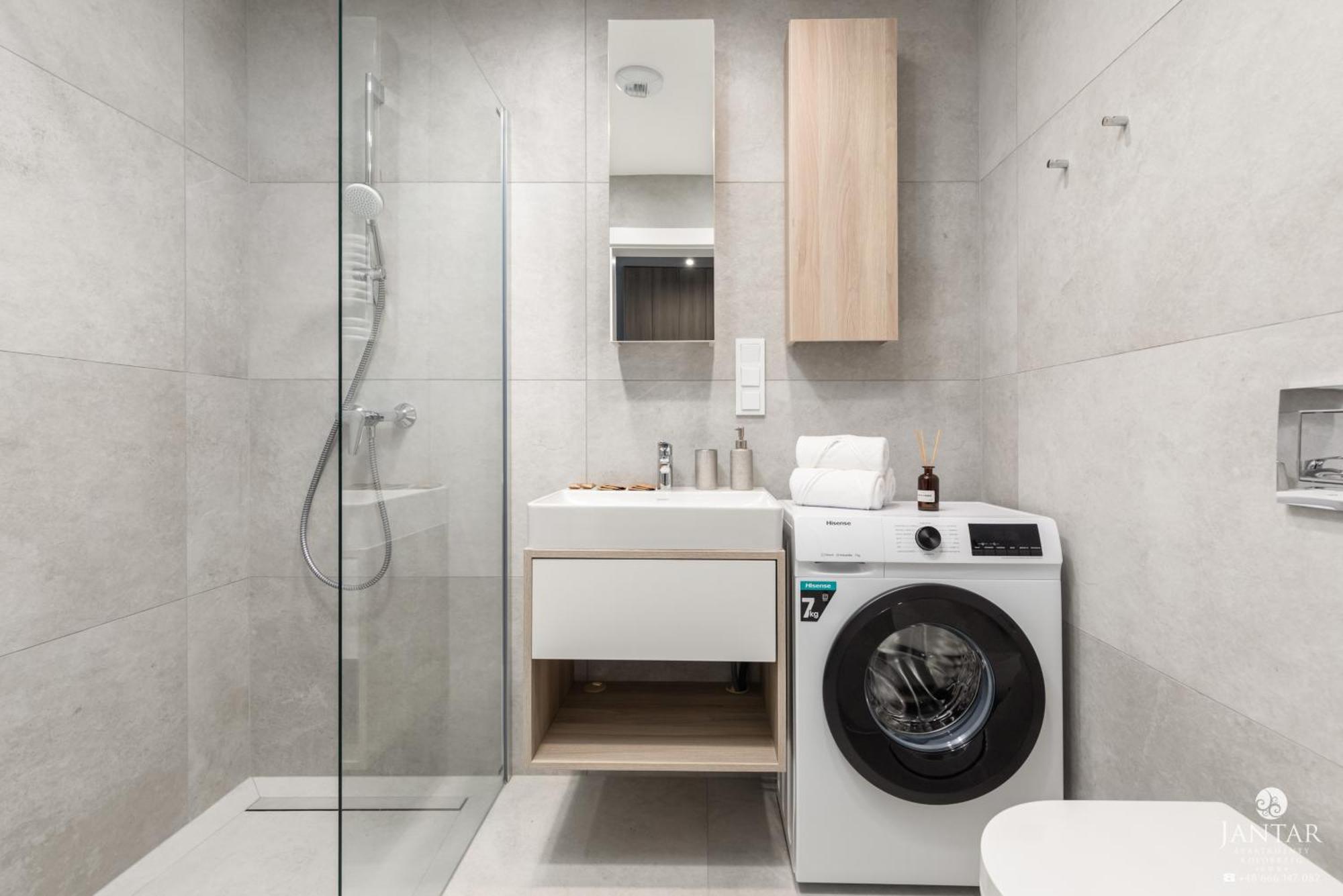 Shellter - By Jantar Apartment *