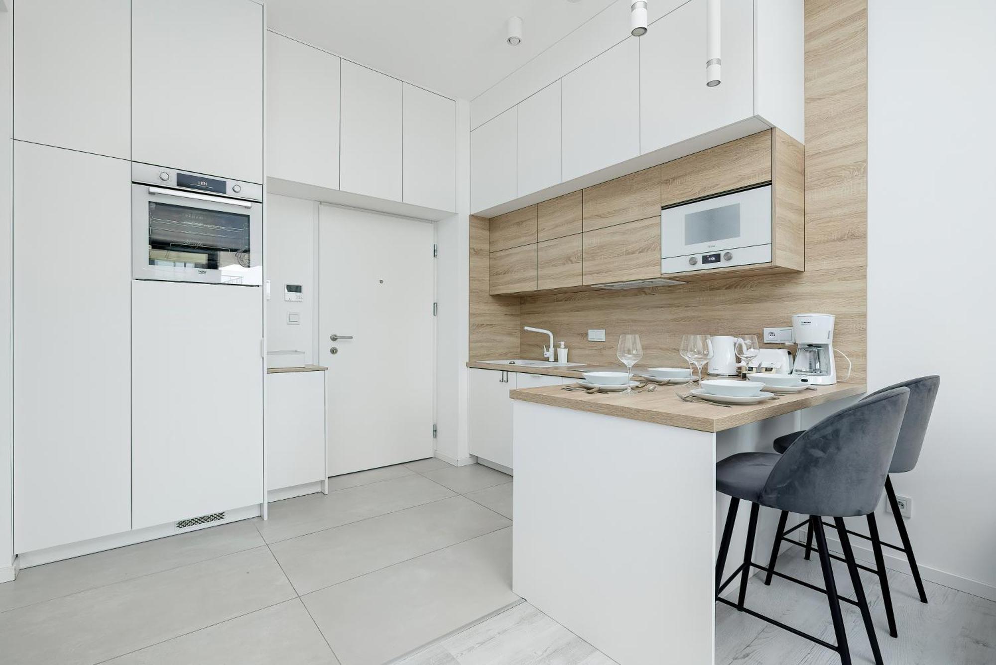 Shellter - By Jantar Apartment *
